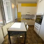 Apartment Bilocale Al Mare - San Terenzo, Lerici